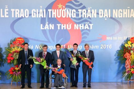 Trao Giải thưởng Trần Đại Nghĩa lần thứ Nhất